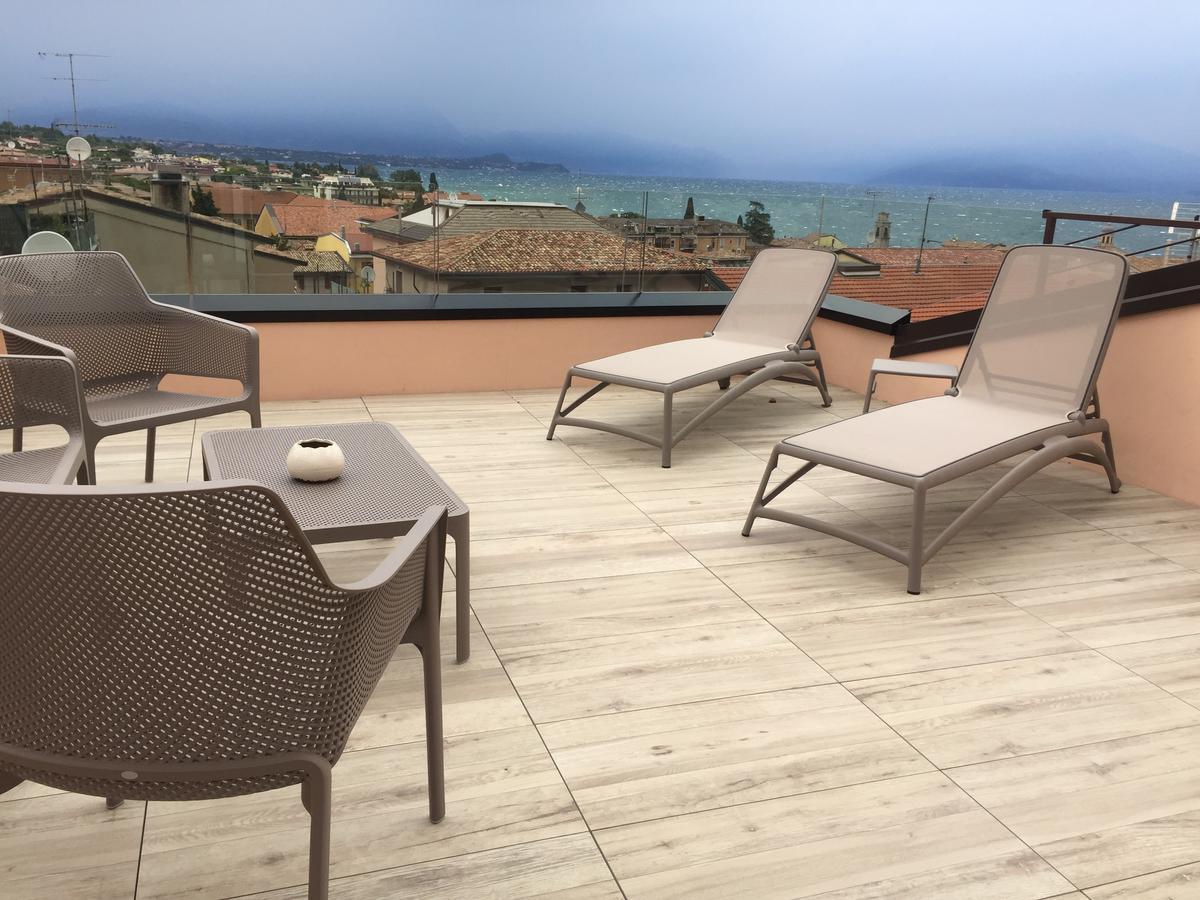 Casa Tunina Desenzano del Garda Exterior foto