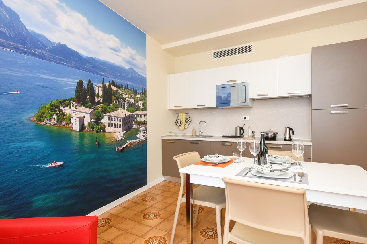 Casa Tunina Desenzano del Garda Exterior foto
